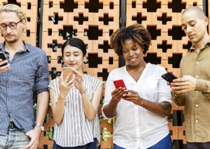 Tories mull rule change to challenge Theresa May